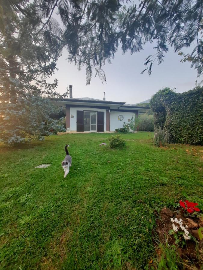 Casetta In Collina Sezze Exterior photo